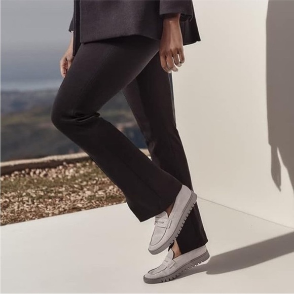 VIONIC Uptown Penny Loafer in Light Gray Suede Size 11 - Picture 2 of 15